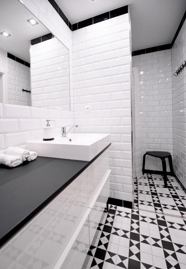 Apartman S Atriom V Historickom Centre Trenčín Dış mekan fotoğraf
