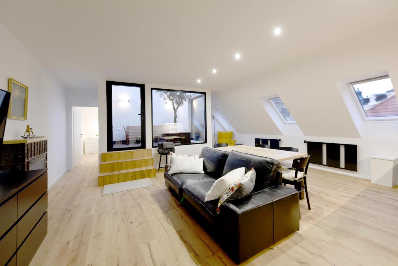 Apartman S Atriom V Historickom Centre Trenčín Dış mekan fotoğraf